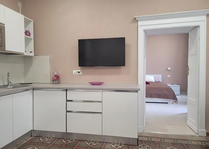 Domo Azuni Apartment